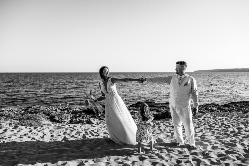 BETTINA & LARS