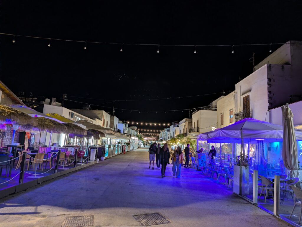 PXL_20251016_195715363