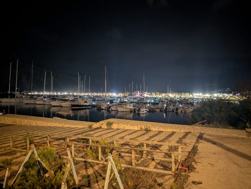 PXL_20251017_175702358.NIGHT